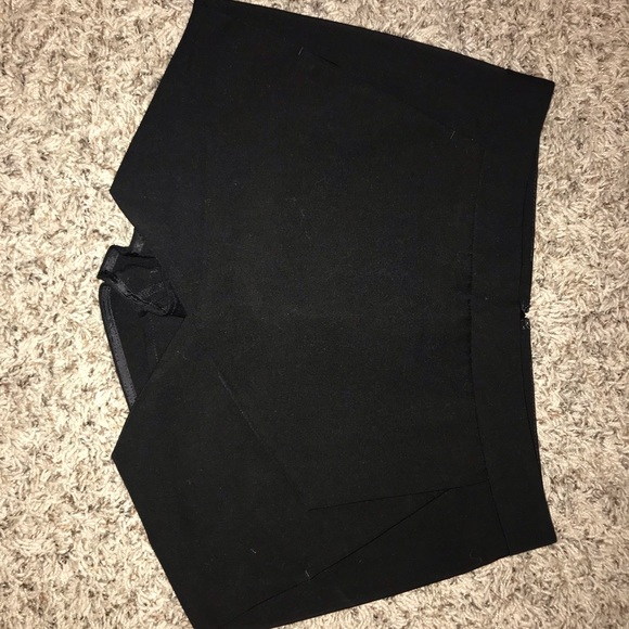 Express Pants - Black envelope skort